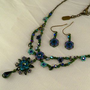 NEW Felicia Flowers Rhinestones Vintage Necklace & Earring